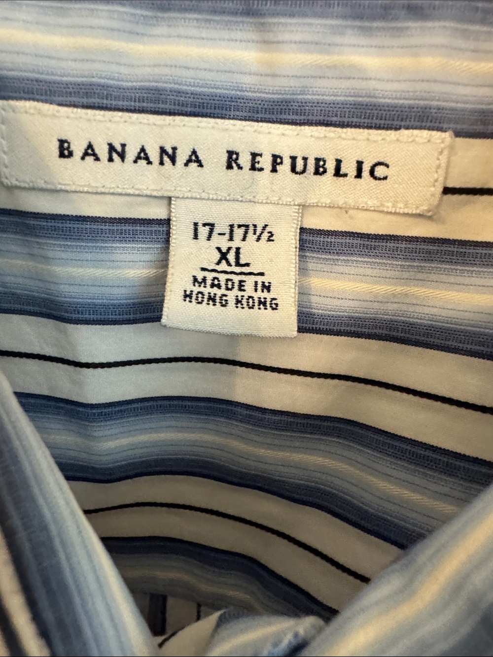 Banana Republic Men’s Blue and White Vertical Stripe Dress Shirt - Picture 2 of 7